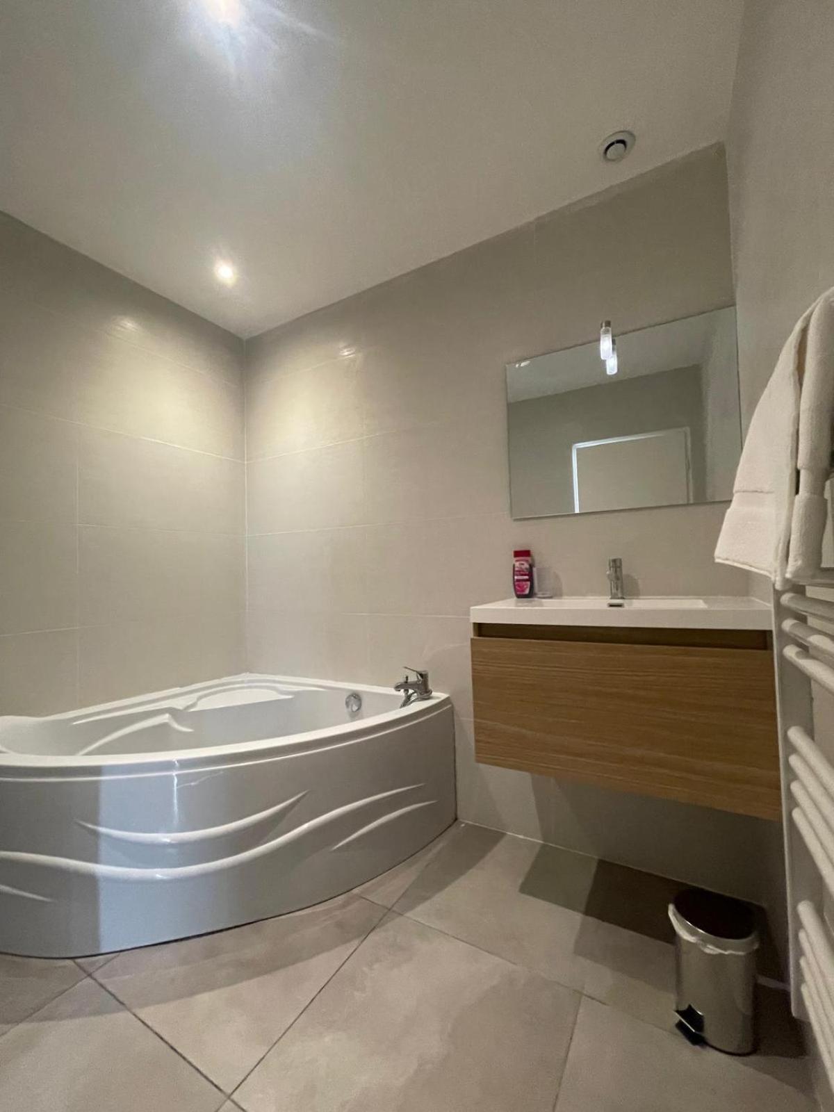 Villa Design Cap Dagde Piscine Et Plage Le Grau-dʼAgde Esterno foto